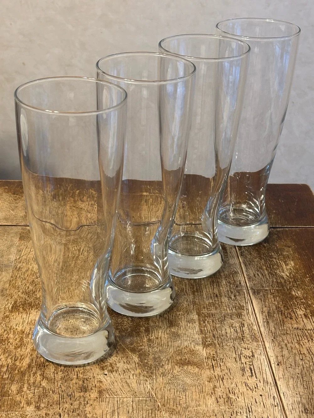 Anchor Hocking Hourglass Pilsner Beer Glasses 23 Oz 9” Set of 4 Heavy Base
